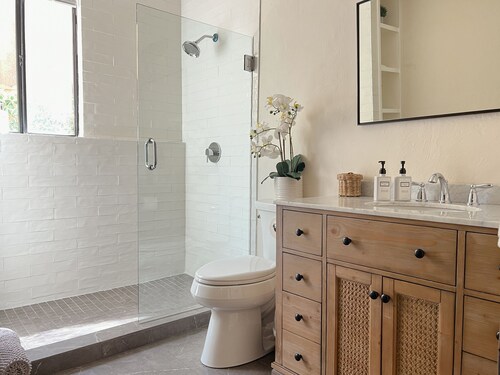 Charming Studio Suite Located Just Steps From Historic Sonoma Plaza