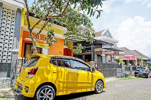 OYO Life 91931 Permata Brantas Syariah Homestay