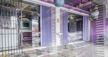OYO 92040 Superstar Kost Dan Homestay