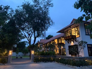 Fachada da propriedade