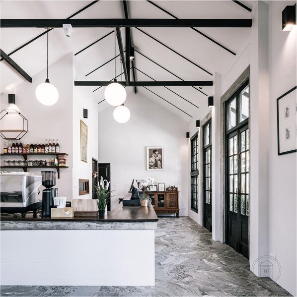 Interior detail - Palin Family Cottage (Chiang Rai)