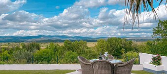 Luxury villa with pool and panoramic views