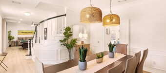 Kid-Friendly Backyard, Pool & Game Room – Ideal for Families & Lg Grp - Slps 15