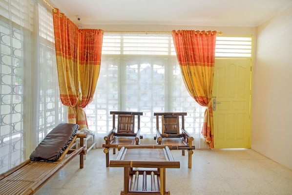 Lobby - Hotel O Lansano Residence Syariah (Padang)