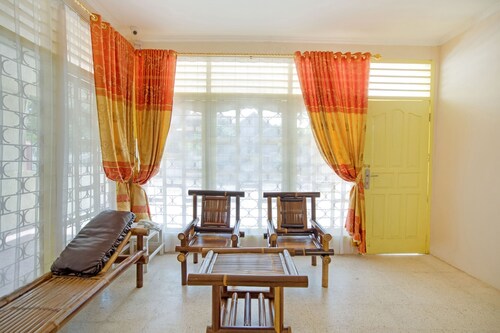 Hotel O Lansano Residence Syariah