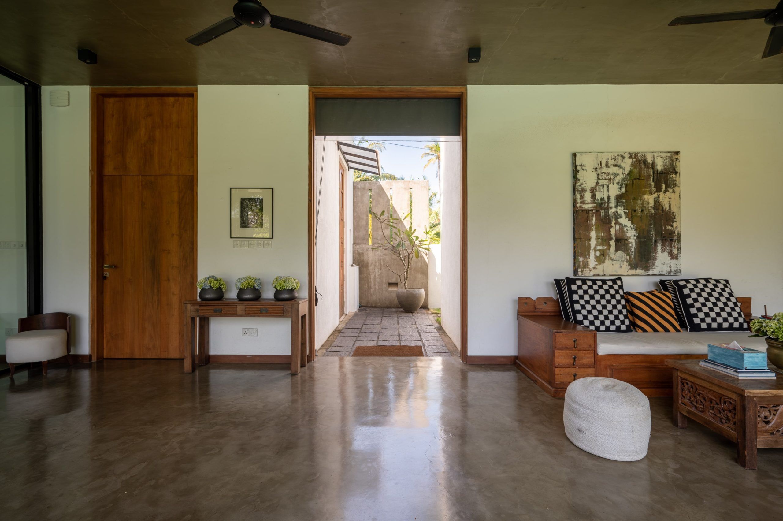 高級別墅 | 起居區 | 40-吋平面電視、有線頻道、Netflix、串流服務