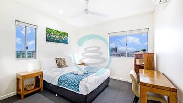 Executive Condo | 3 bedrooms, desk, laptop workspace, soundproofing