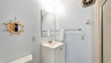 Hair dryer, towels