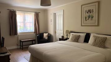 Standard Double or Twin Room, Ensuite | 1 bilik tidur, Wi-fi percuma