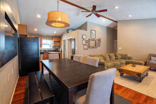 Elk House - 3 BR/2 BTH