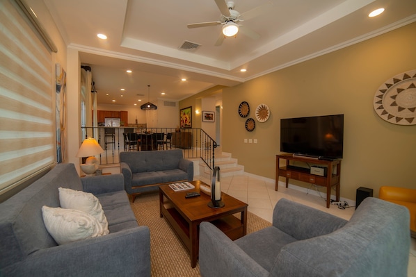 Televisión y estéreo 