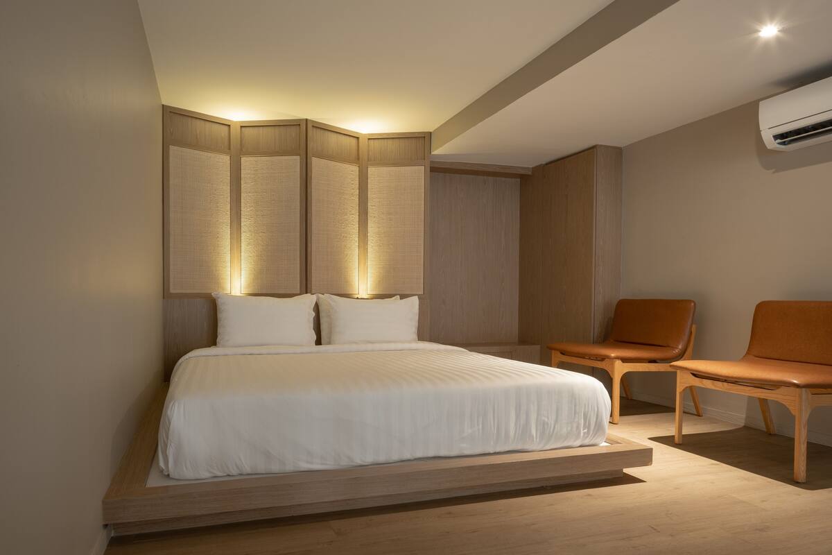 Duplex Room | 客房内保险箱、熨斗/熨板、免费 WiFi