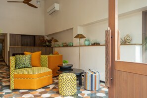 Siddeområde i lobbyen