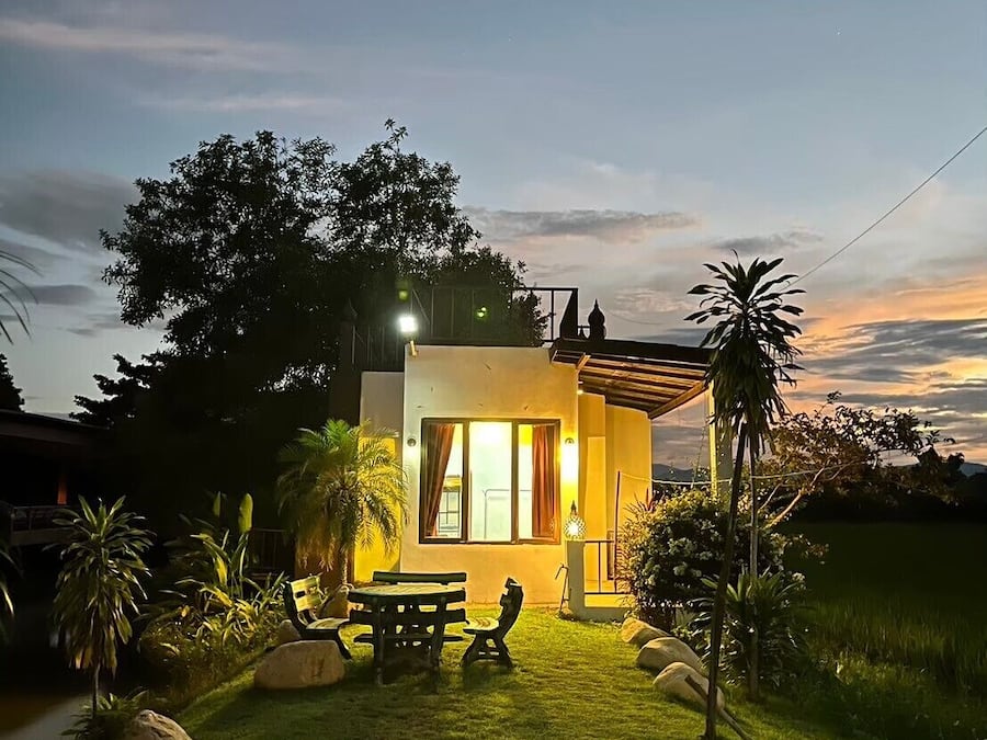 Family Shared Dormitory, Multiple Beds, Lanai, Mountain View | Living area