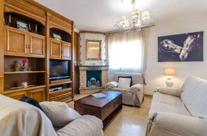 Living area - Villa Ruxandra (CT)