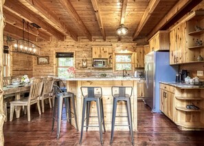 Fridge, microwave, oven, stovetop - Yourcation® Awaits in Spectacular, 6-Bedroom Cabin! (Sevierville)