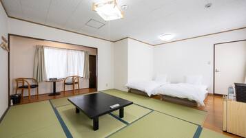 1 室のベッドルーム、WiFi (無料)、ベッドシーツ