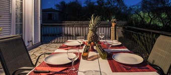 Holiday Home 'Kanelos Garden' with Mountain View, Wi-Fi and Air Conditioning
