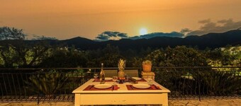 Holiday Home 'Kanelos Garden' with Mountain View, Wi-Fi and Air Conditioning