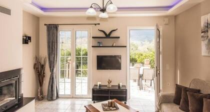 Holiday Home 'Kanelos Garden' with Mountain View, Wi-Fi and Air Conditioning