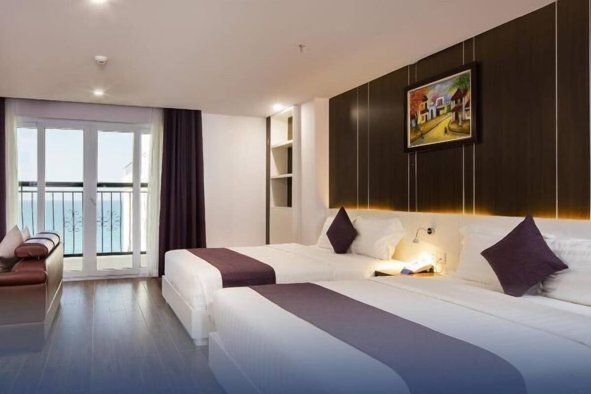 Pillow-top beds, minibar, in-room safe, laptop workspace