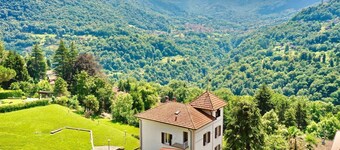Villa "Luxury Oleandra" with Private Pool, Big Garden and Barbecue