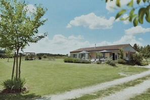Extérieur