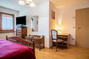2 Schlafzimmer, kostenloses WLAN, BettwÀsche