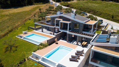 K-Koni Villa 2, Agia Paraskevi by Halkidiki Villas