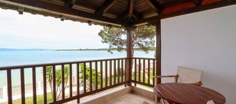 S-Docker 2 Beachfront Villa, Vourvourou by Halkidiki Villas