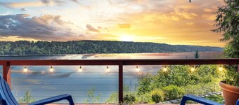 Sound & Cedar PNW Escape w/ Unbeatable Views