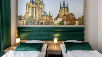 1 bedroom, internet, bed sheets, wheelchair access