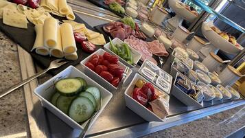 Desayuno (con cargo)