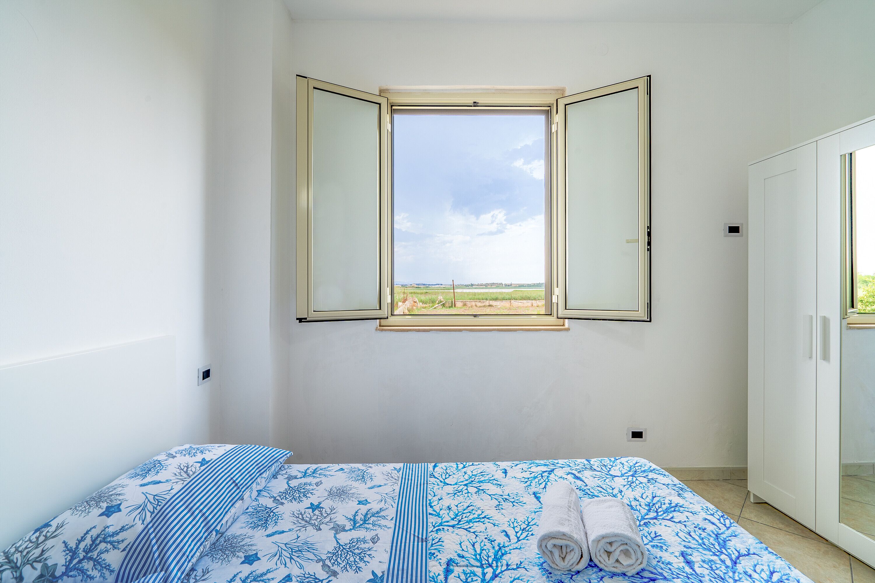 2 dormitoris i roba de llit 