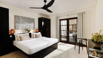 Premium bedding, free minibar items, in-room safe, desk