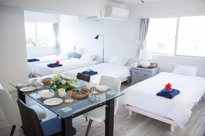 1 quarto, escrivaninha, Wi-Fi de cortesia, roupa de cama
