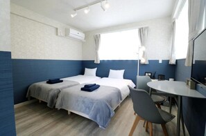 1 habitación, escritorio, wifi gratis y ropa de cama 