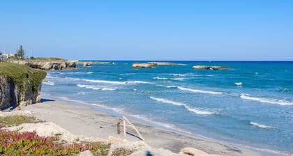 Apartment 'Casa Tra Cielo E Mare' with Sea View, Private Terrace and Wi-Fi