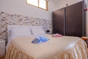 3 quartos, ferros/tábuas de passar roupa, Wi-Fi de cortesia