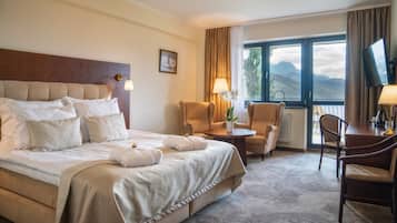 Premium Room | 1 bedroom, desk, free WiFi, bed sheets