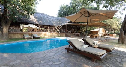 Zikomo Safari Lodge