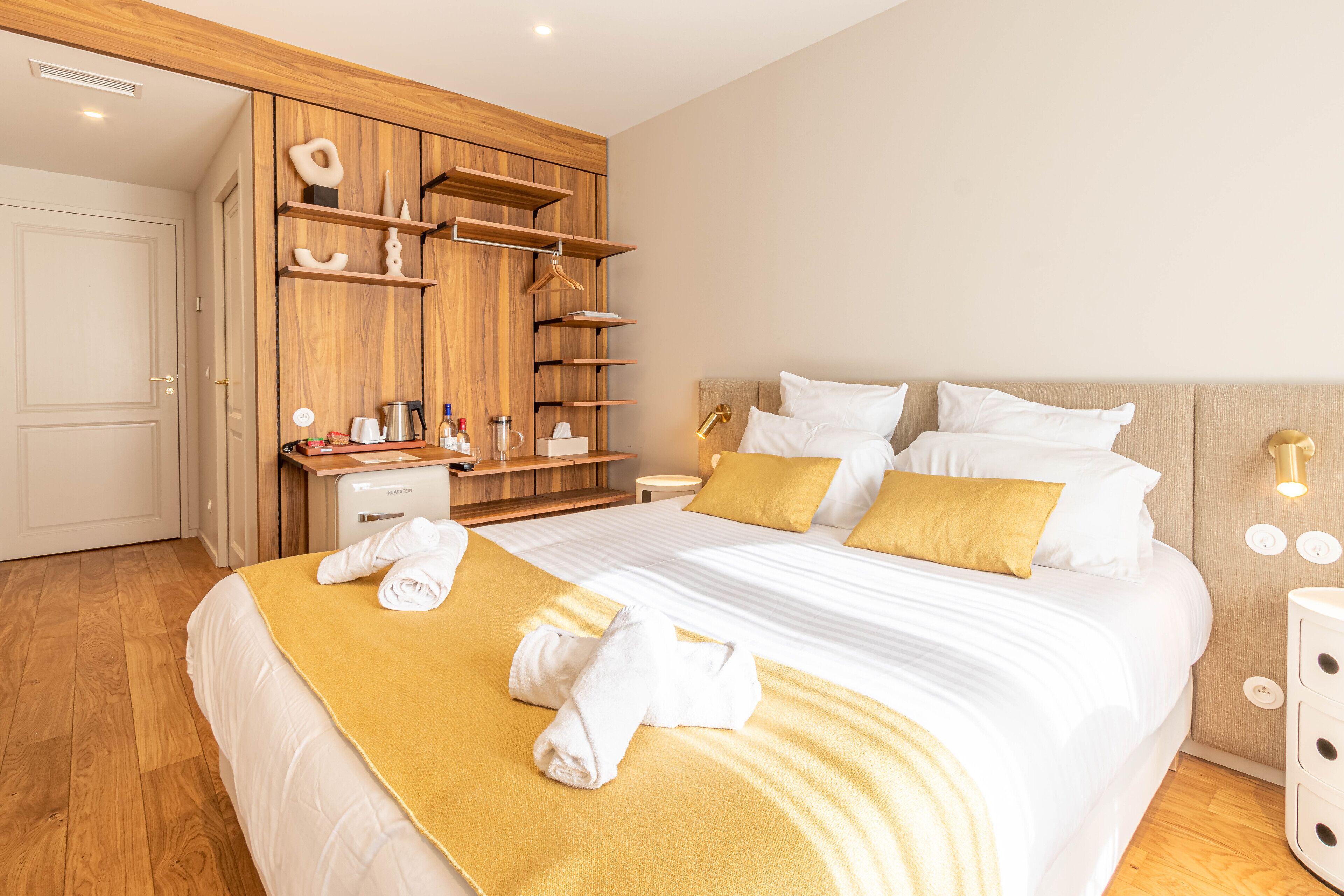 Photo - La Maison De Blanche