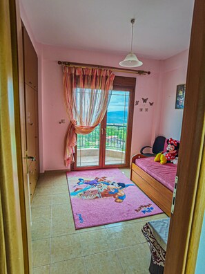 3 bedrooms, WiFi