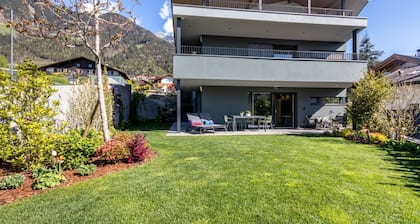 Mali Apartment Garden Suite