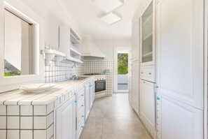 Villa | Cucina privata | Lavastoviglie