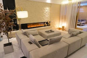 Meeting facility - Ruiqi Xiangyun Inn (Yi County)