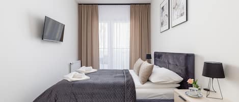 1 bedroom, iron/ironing board, WiFi, bed sheets