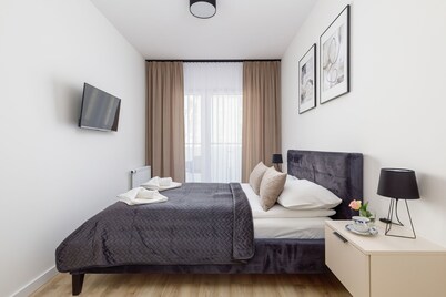 Stylish Apartment | 500 m to the Beach, Parking, Balcony