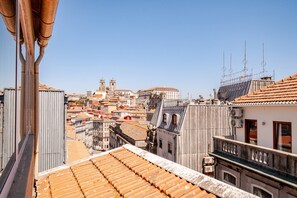 Interior - Catedral, the studio in Porto World Heritage. Perfect location (Porto)