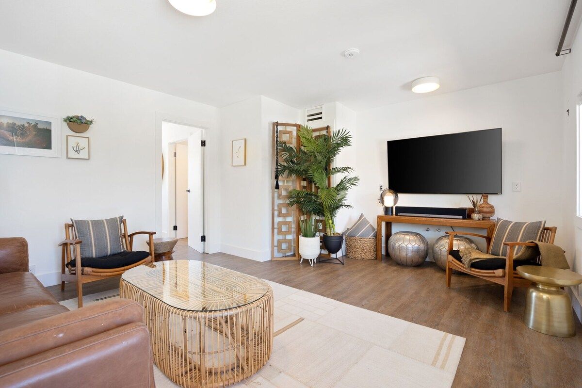 TV, offices